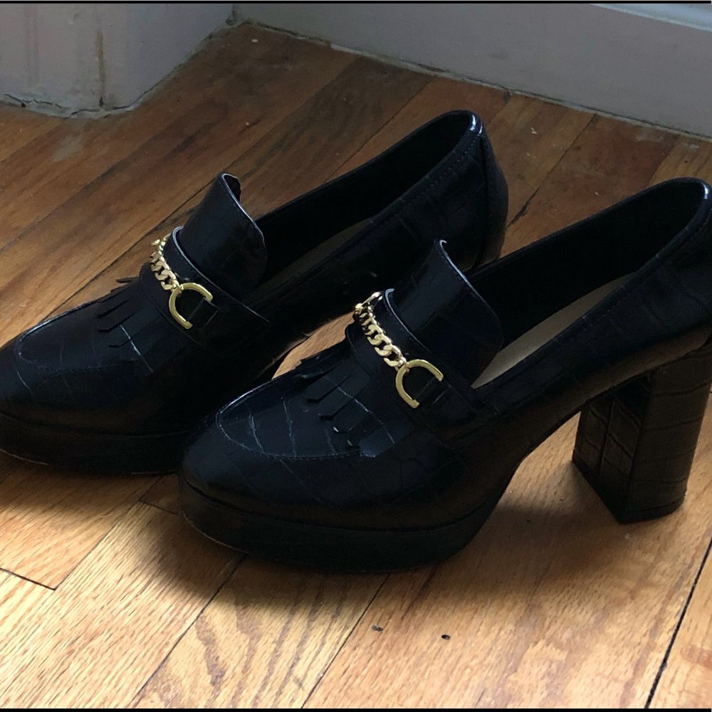 BLOCK-HEEL LOAFERS